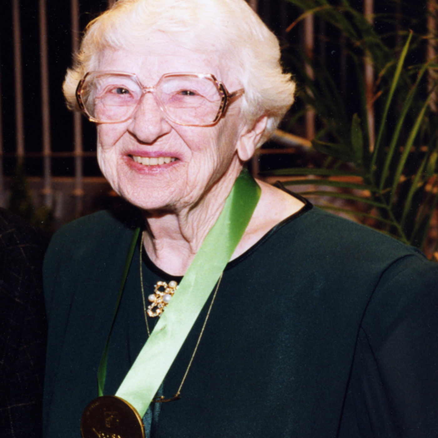 2007 Helen Mcloraine