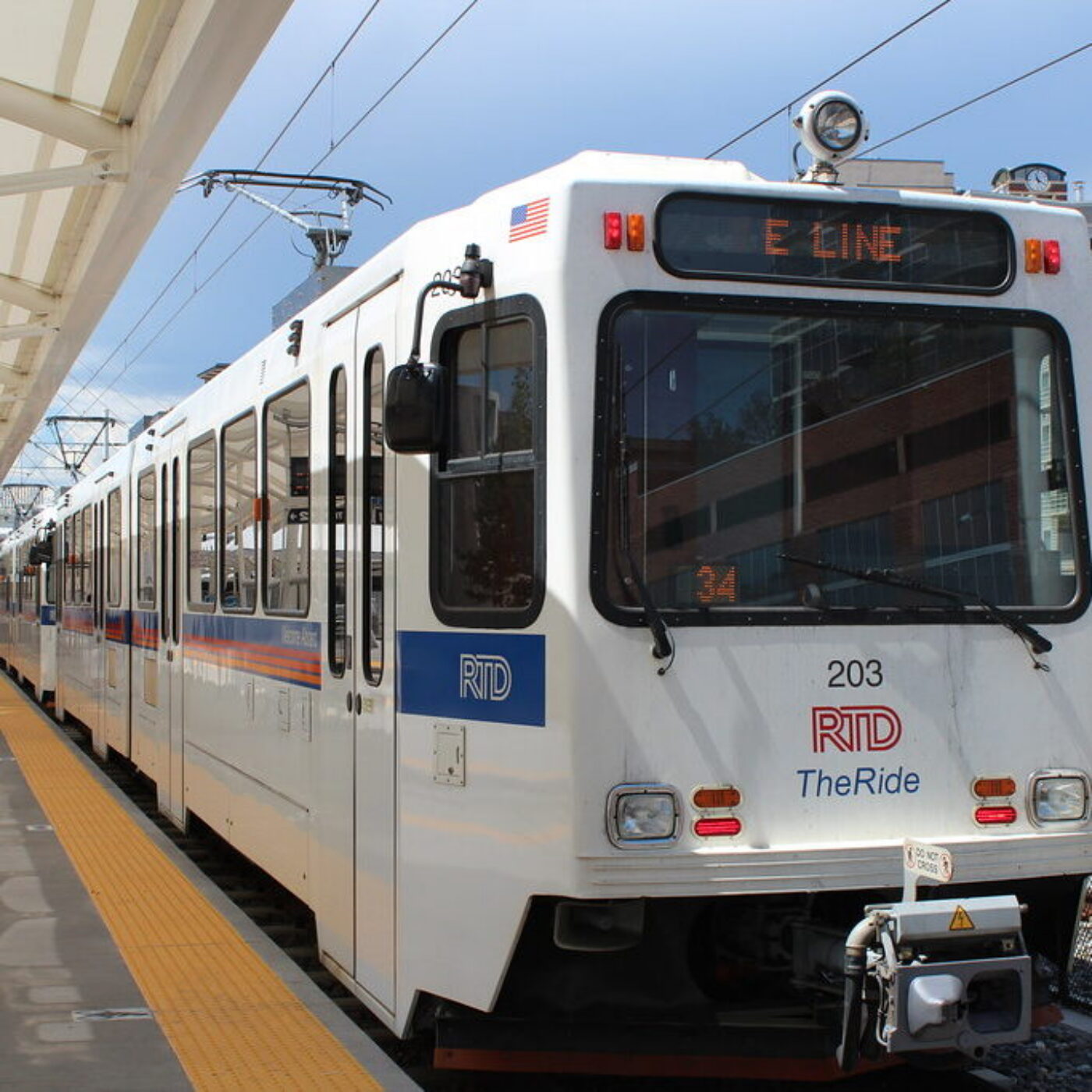 Denver Rtd E Light Rail Aspect Ratio 1 1